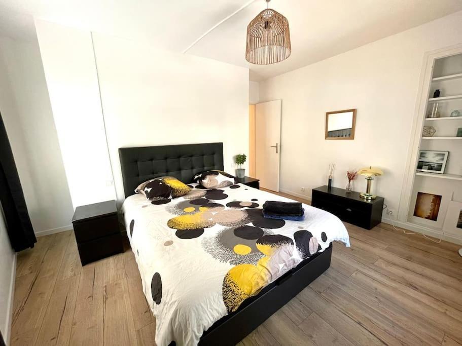Spacieux En Plein Coeur De Apartamento Paris