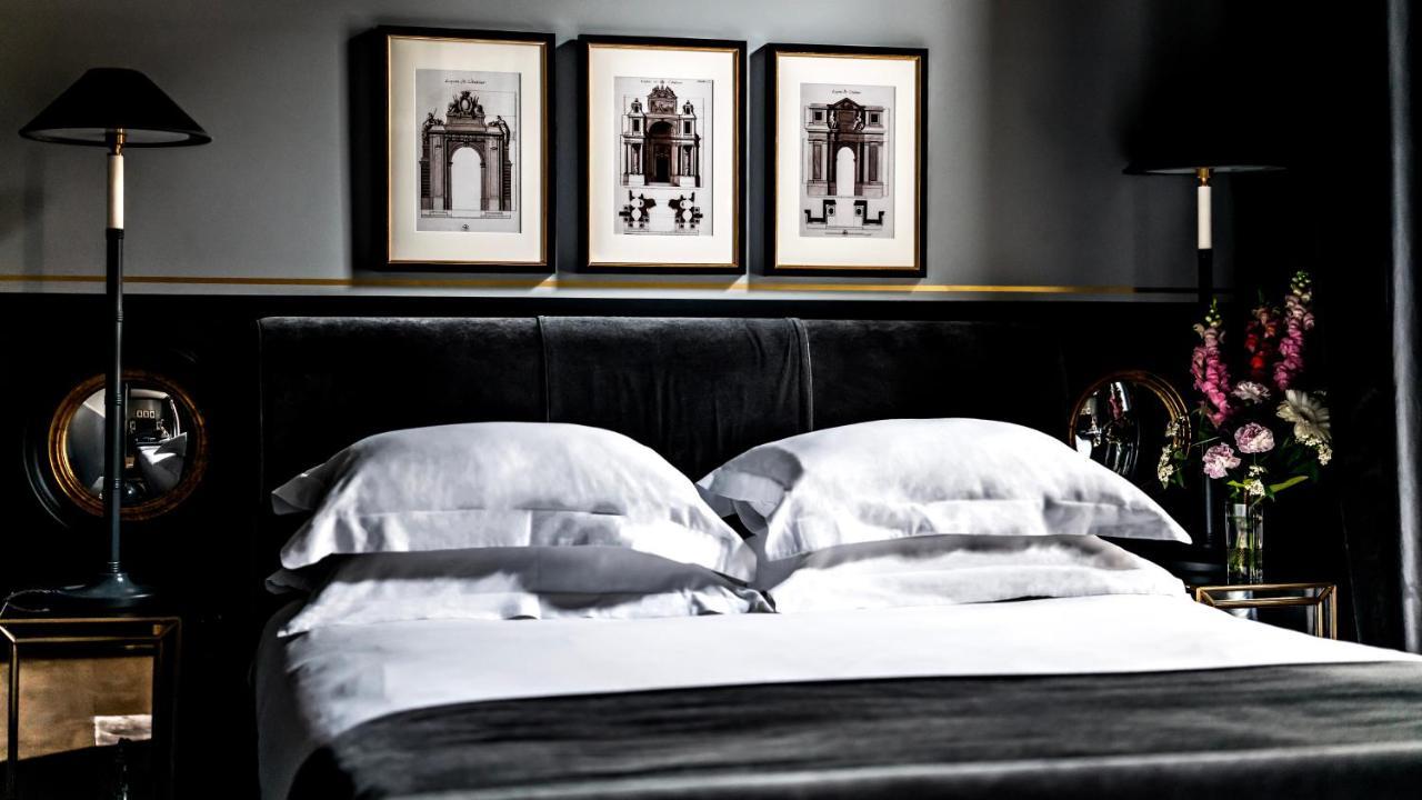 Hotel Monsieur George & - Champs-elysees Paris