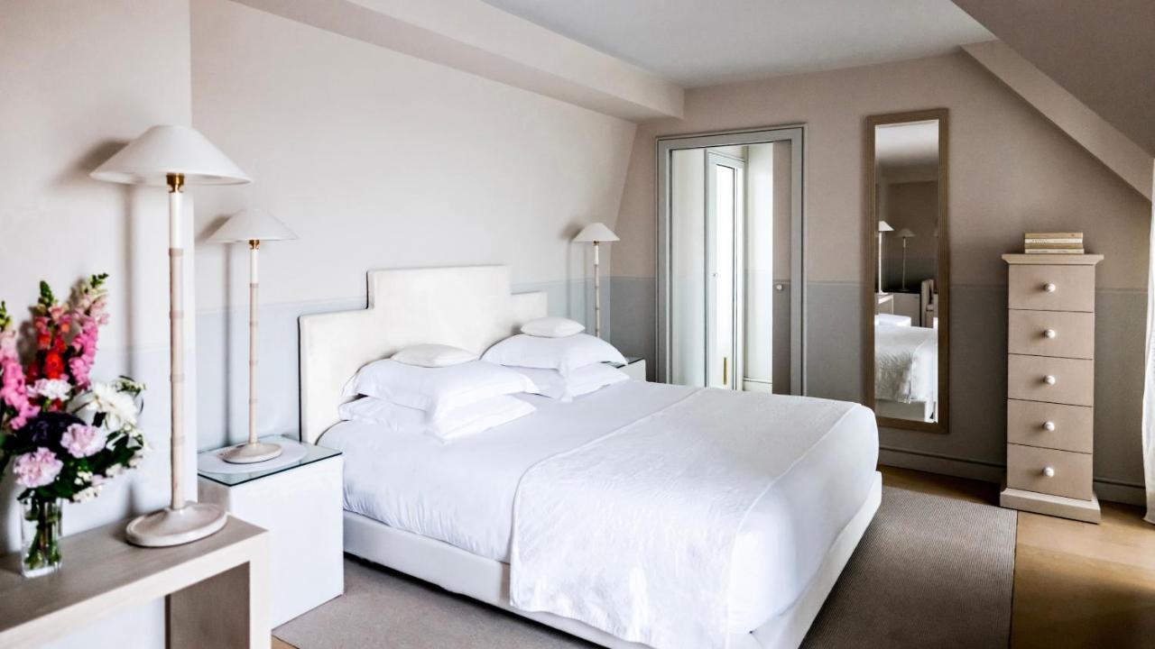 Monsieur George & - Champs-elysees Hotel Paris