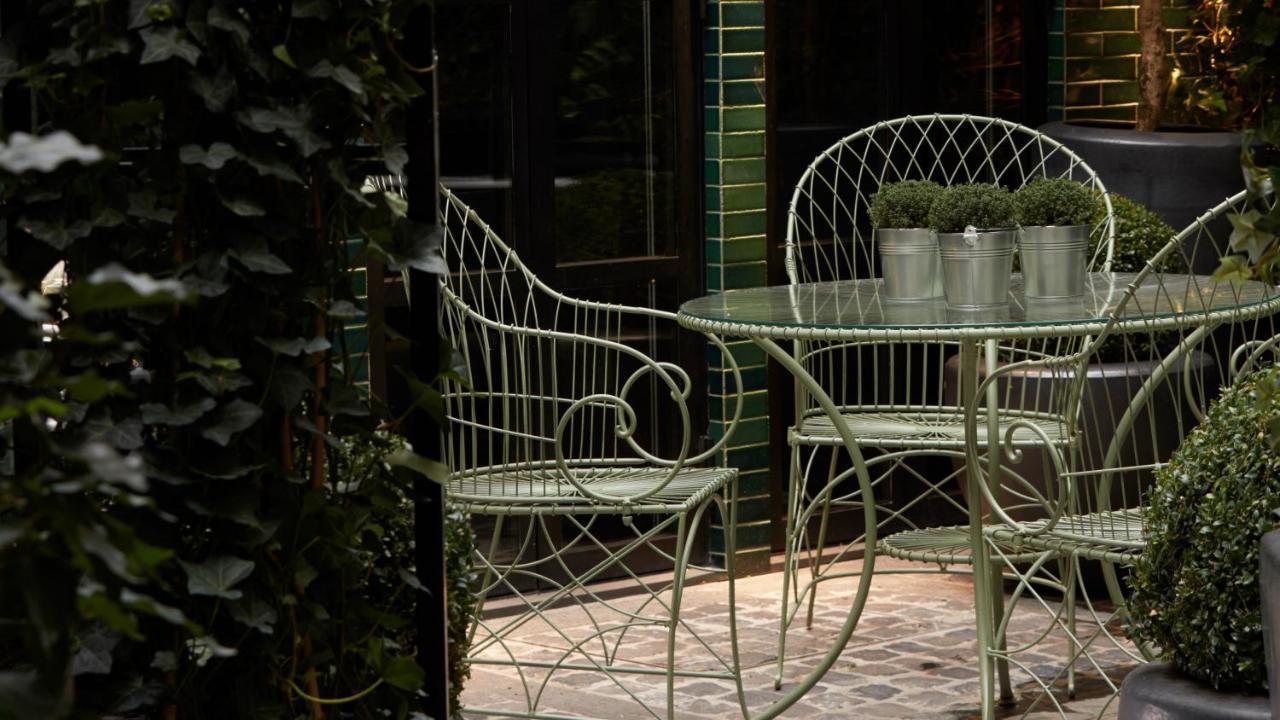 Hotel Monsieur George & - Champs-elysees 5*