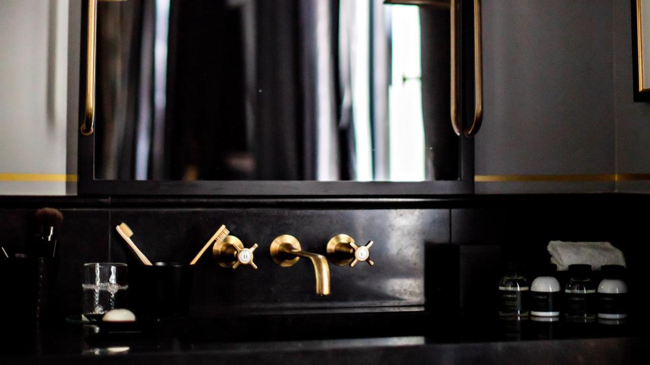 Hotel Monsieur George & - Champs-elysees 5*