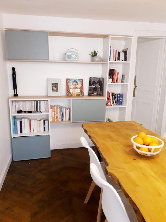 Champs Elysees Luxury Apartment Paris