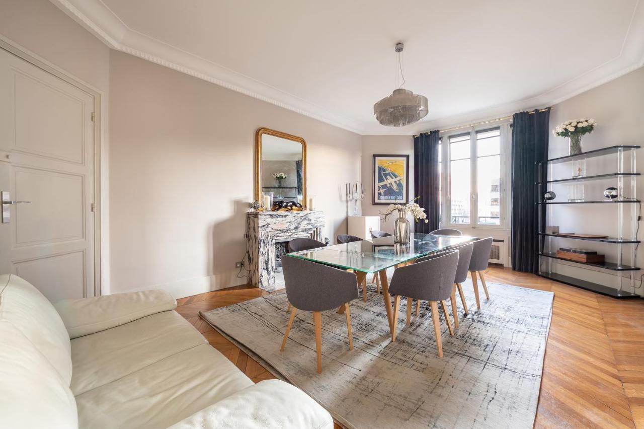 Spacieux Et Elegant Porte Des Ternes Apartment