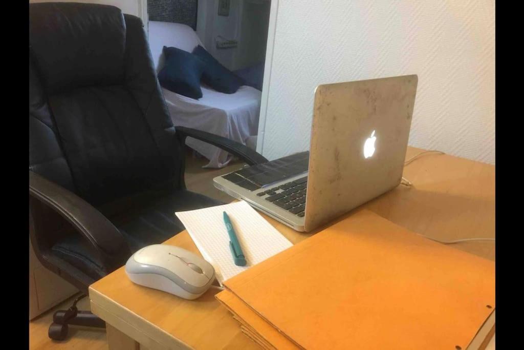Appartement Agreable Studio Au Coeur De 14 Eme Arrondissement