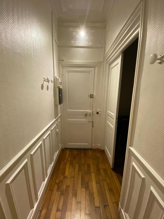 Apartment 14 Paris