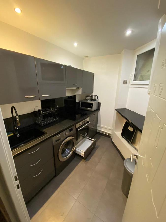 Apartment 14