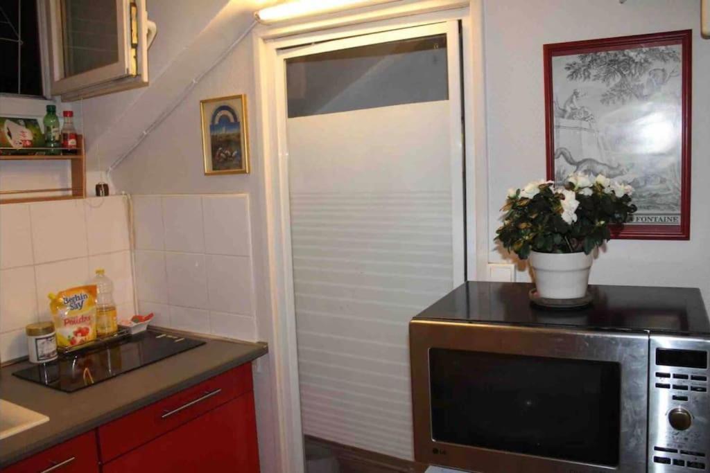 Agreable Studio Au Coeur De 14 Eme Arrondissement
