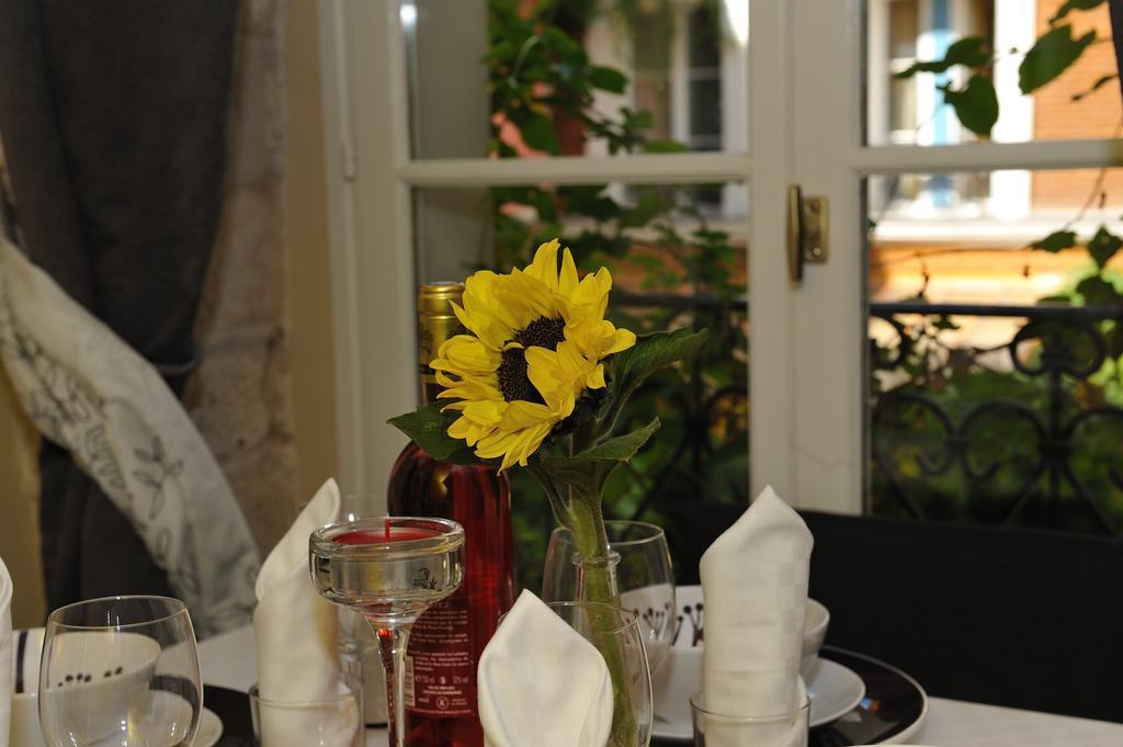 Les Patios Du Marais 2 *