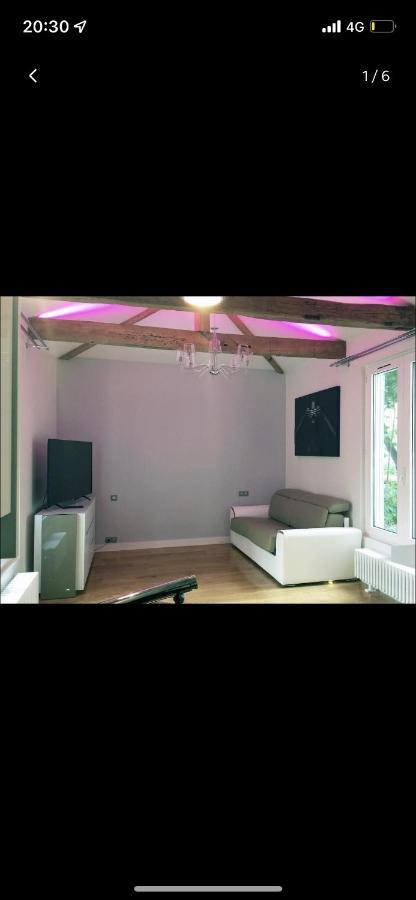 Jean-marie Villa *