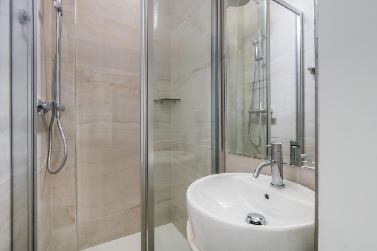 Pick A Flat's In Montmartre - Rue Lepic Apartamento *