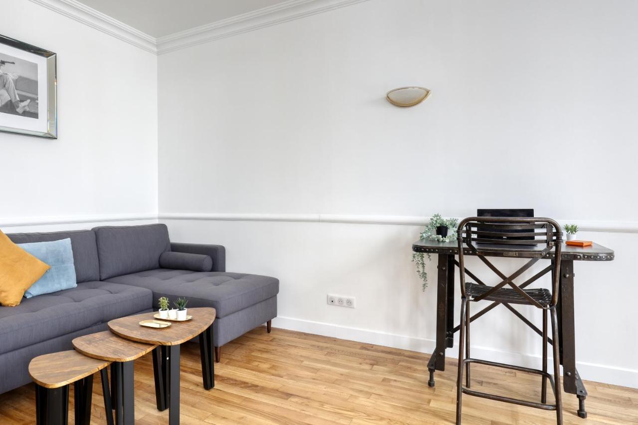 Superb Large And New 4bds Flat - Heart Of 10 Apartment