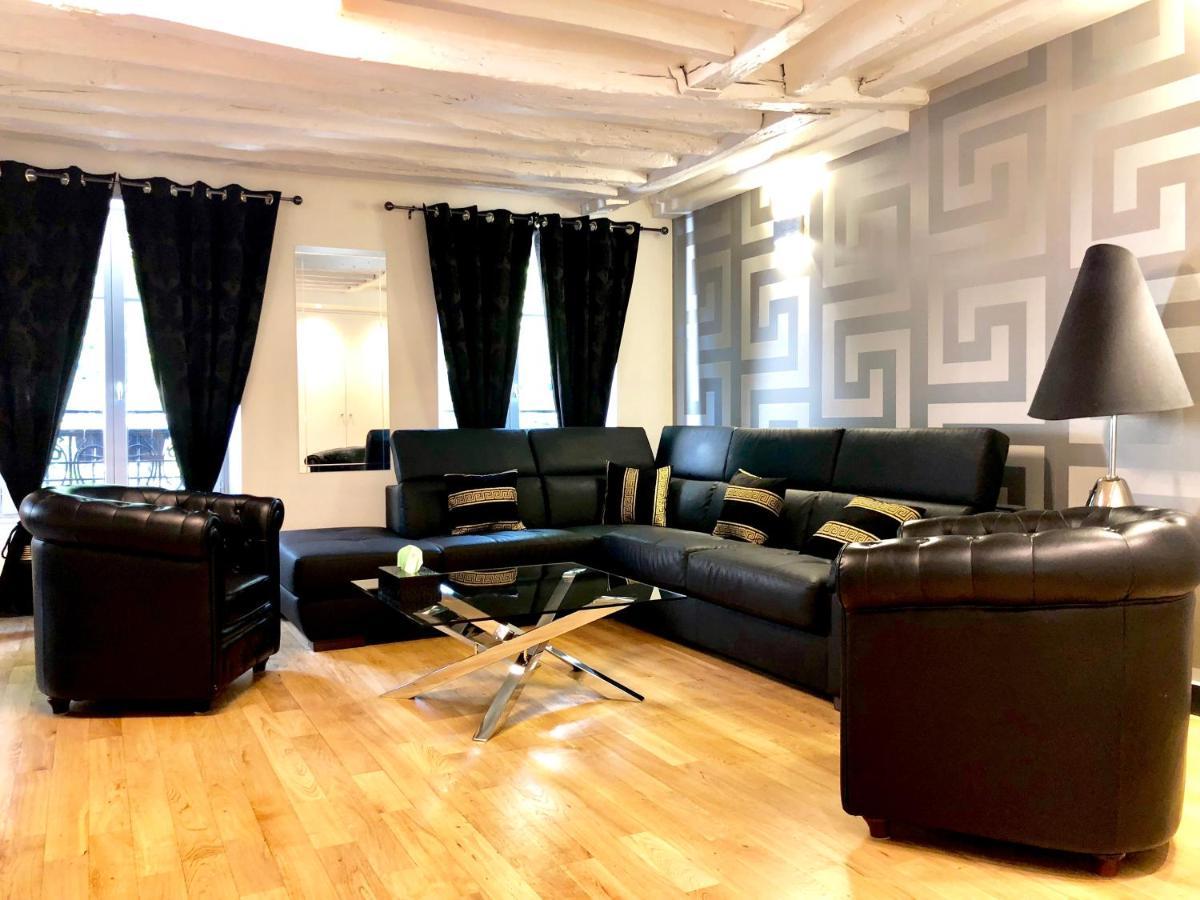 Champs Elysees 1 Apartment *