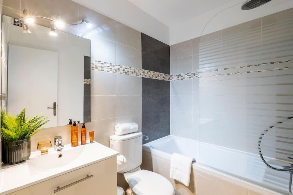 Apartment Gembnb Luxury - Saint-dominique Paris
