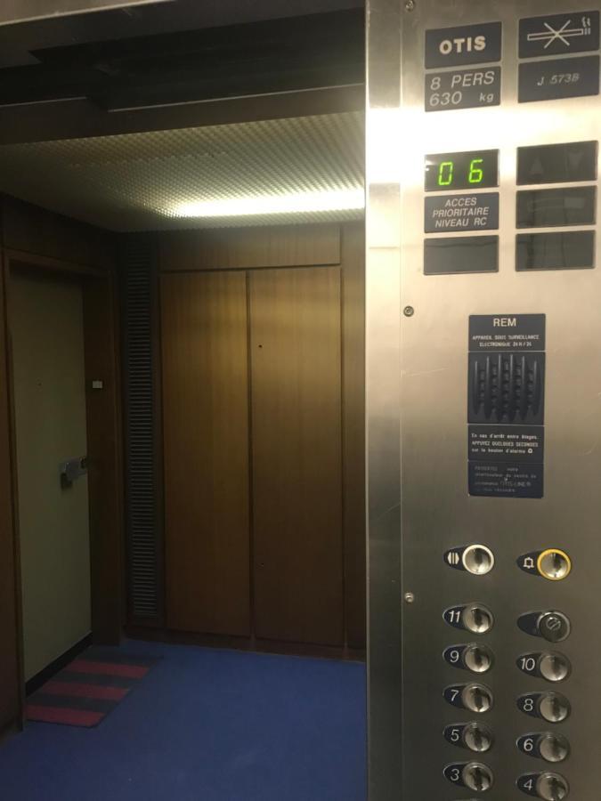 1000m Tour Effeil Appartement Paris