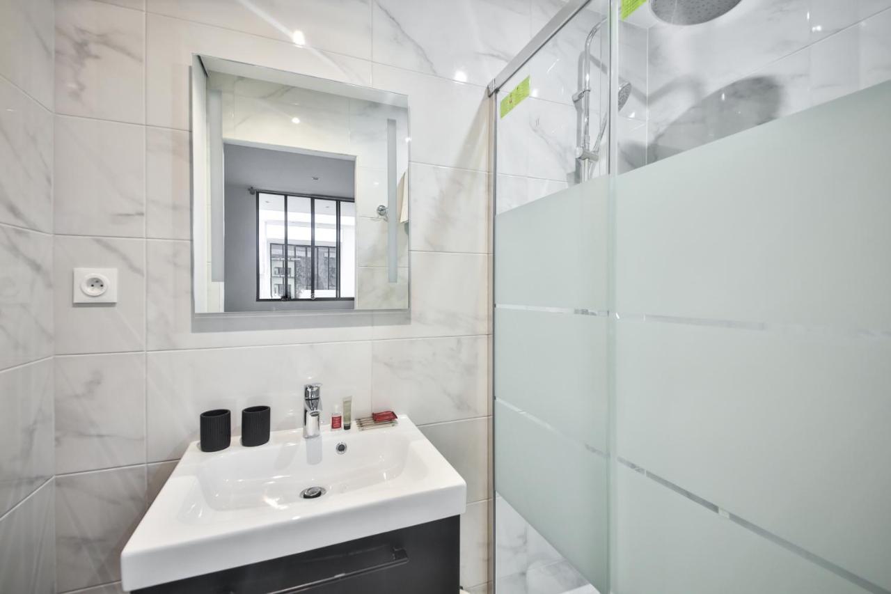 2.luxueux Duplex 6/8pers/full Equipped/republique Apartment