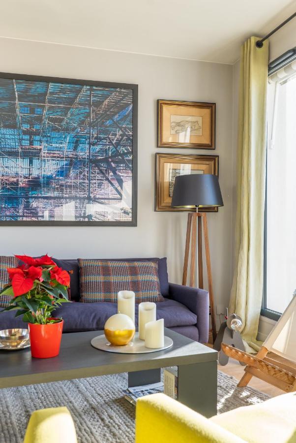 Apartment Veeve - Floating Over Paris