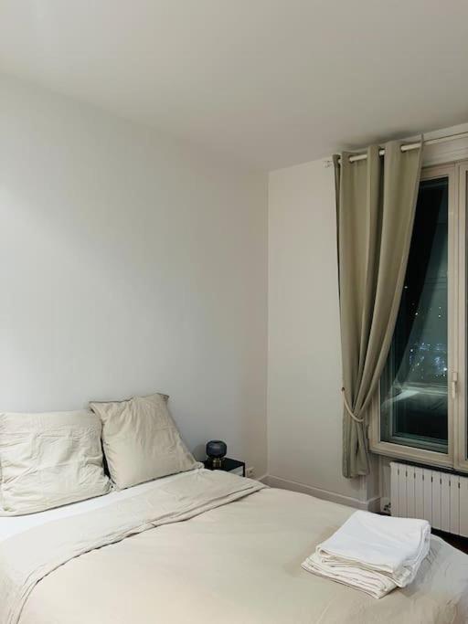 Au Pied De La Tour Eiffel Apartment *