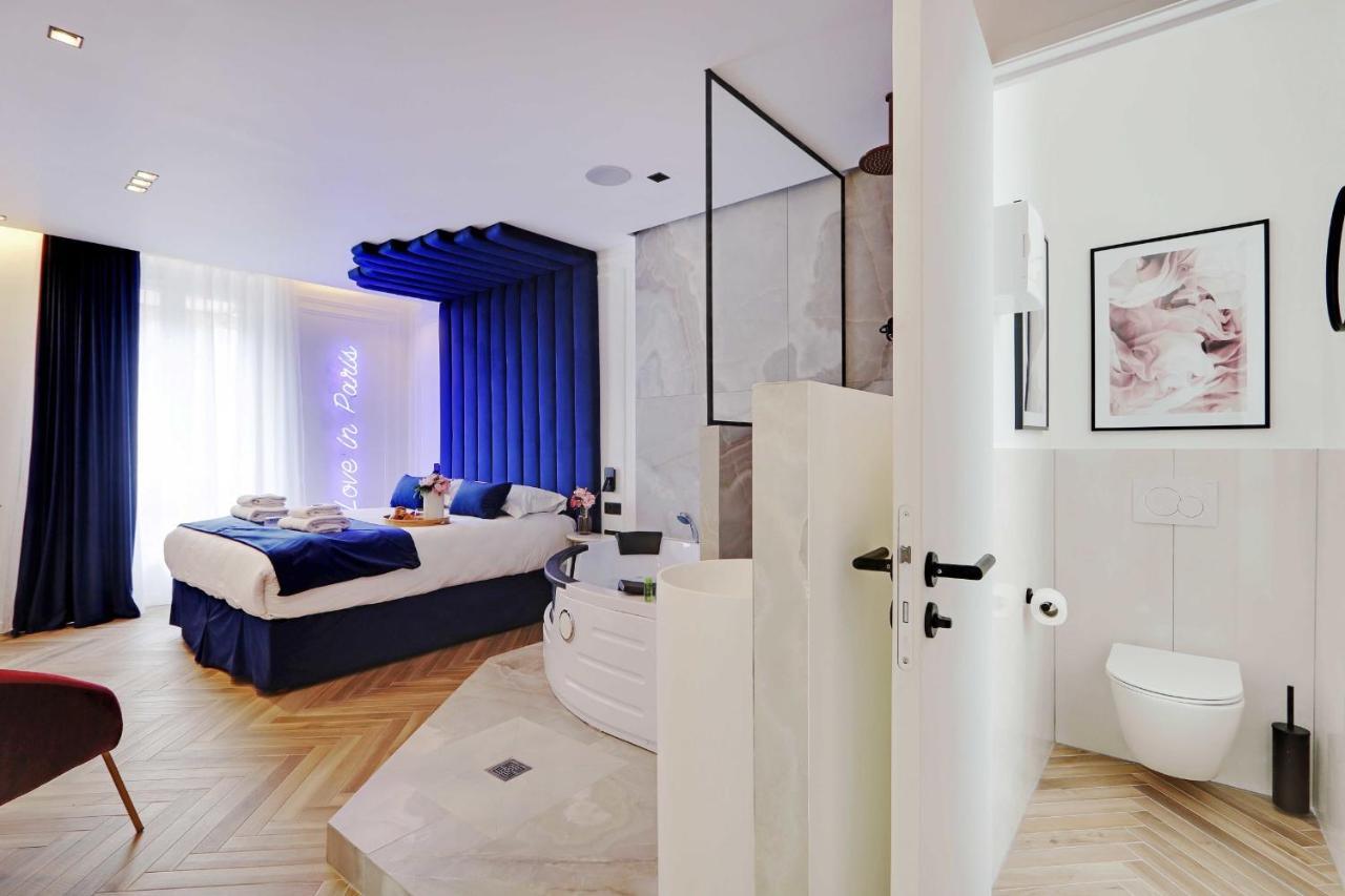 Casa de férias Couples Getaway Unit With Jacuzzi - Center