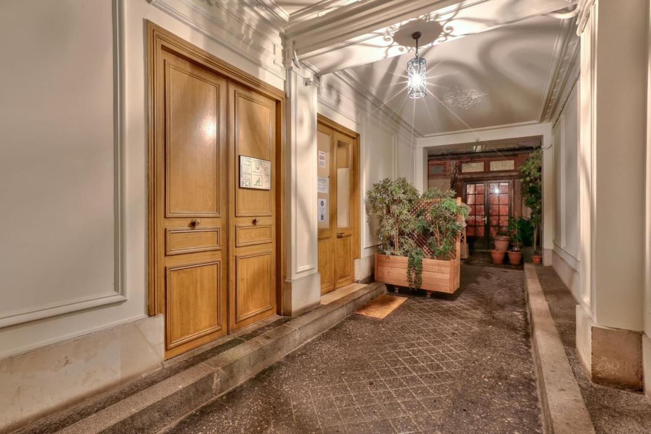 Cozy For 4 People - 10 * Paris