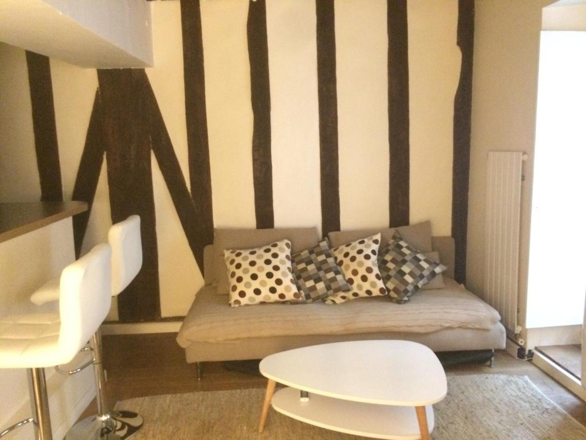 Studio Guisarde Apartment