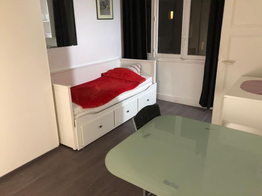 Beau Appartement,proche De Metro * Paris