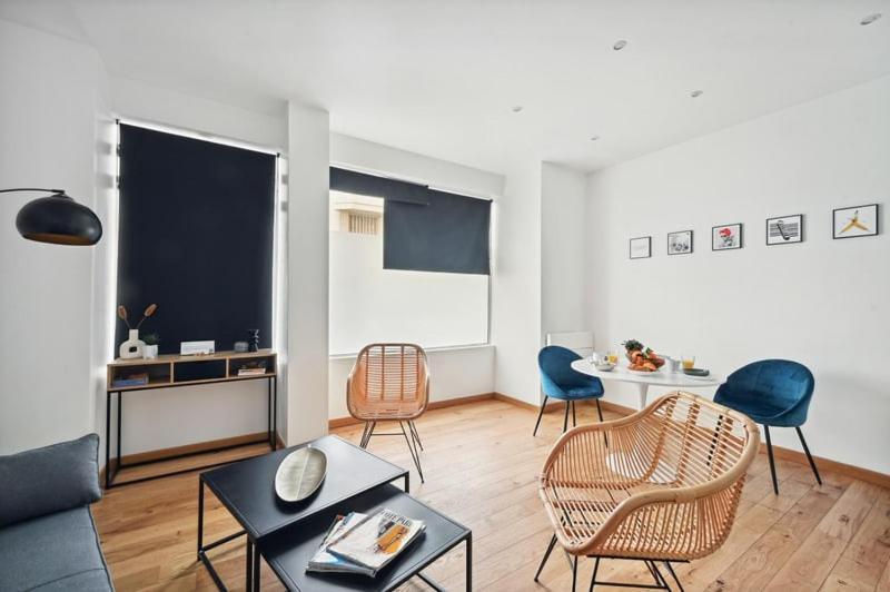 Superbe 2 Pieces Apartment Paris