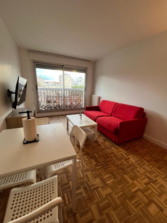 Beaugrenelle Tour Eiffel Paris