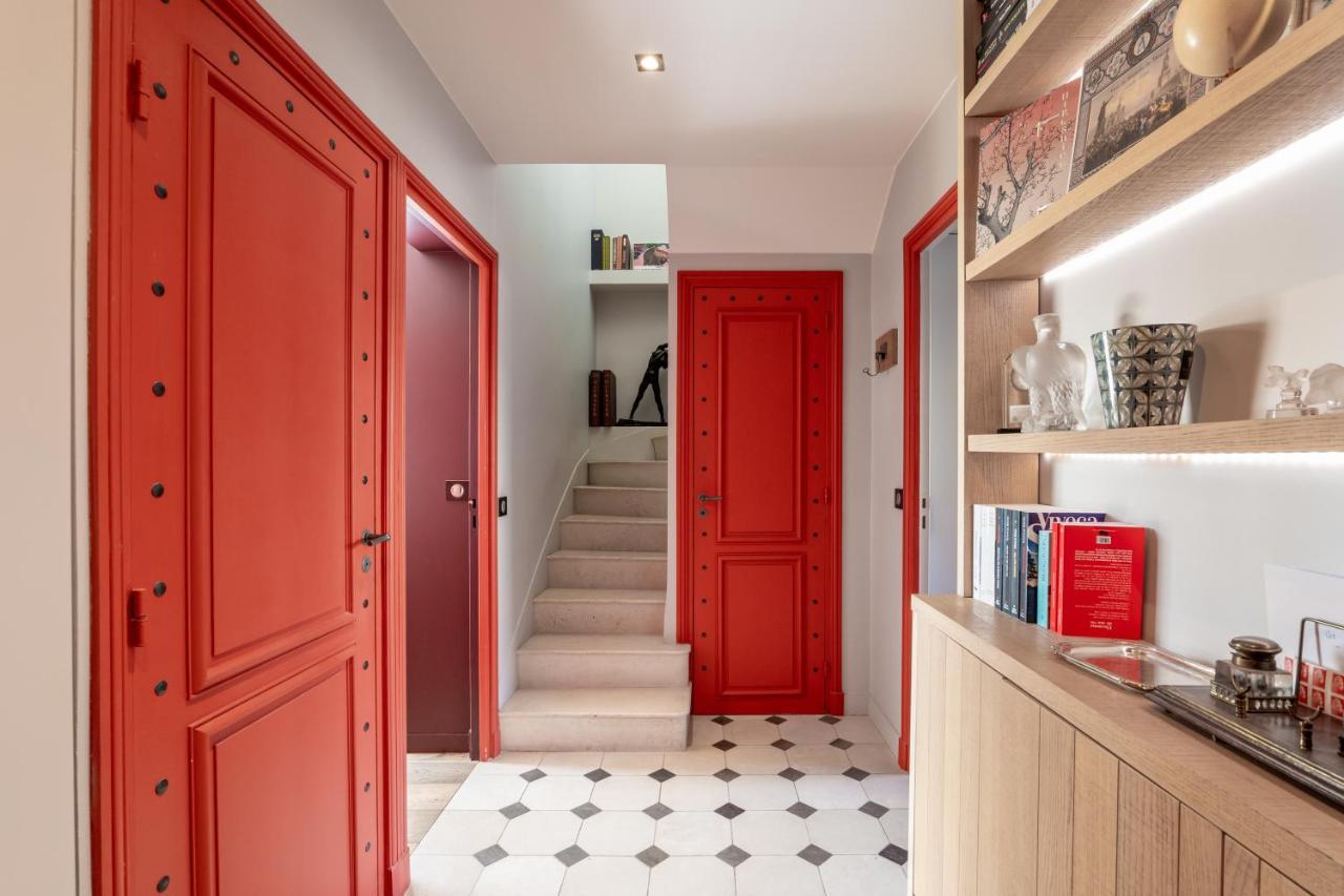Apartment Veeve - Floating Over Paris