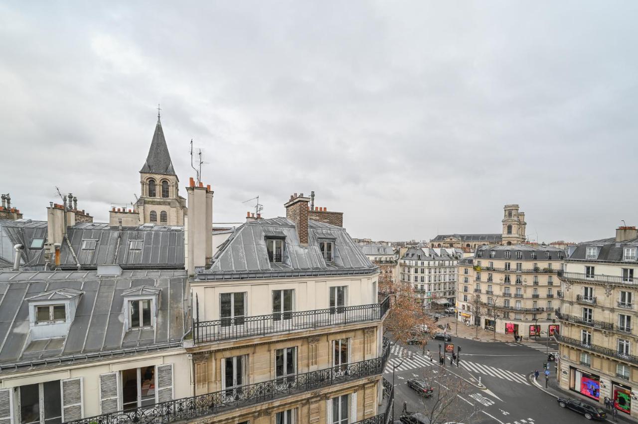 Sublime A Saint Germain Des Pres Apartment *