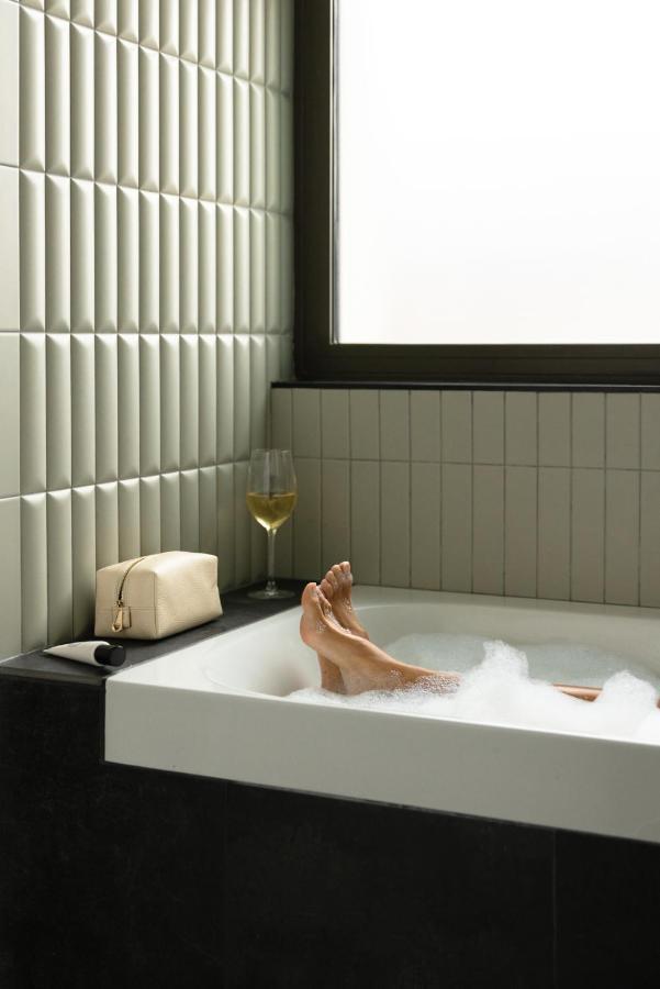 Dame Des Arts Hotel Paris