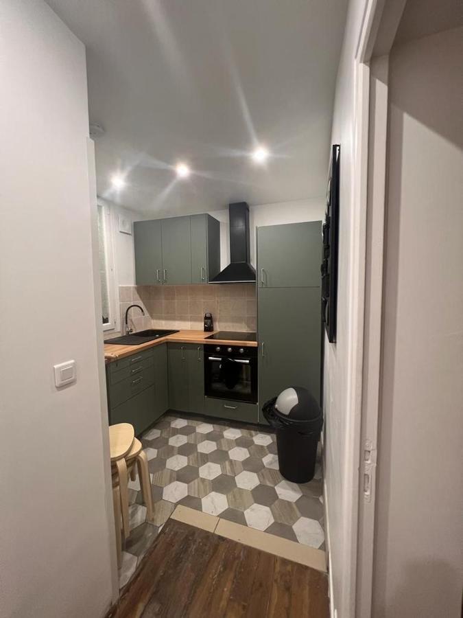 New Entiry Apartment-private In *