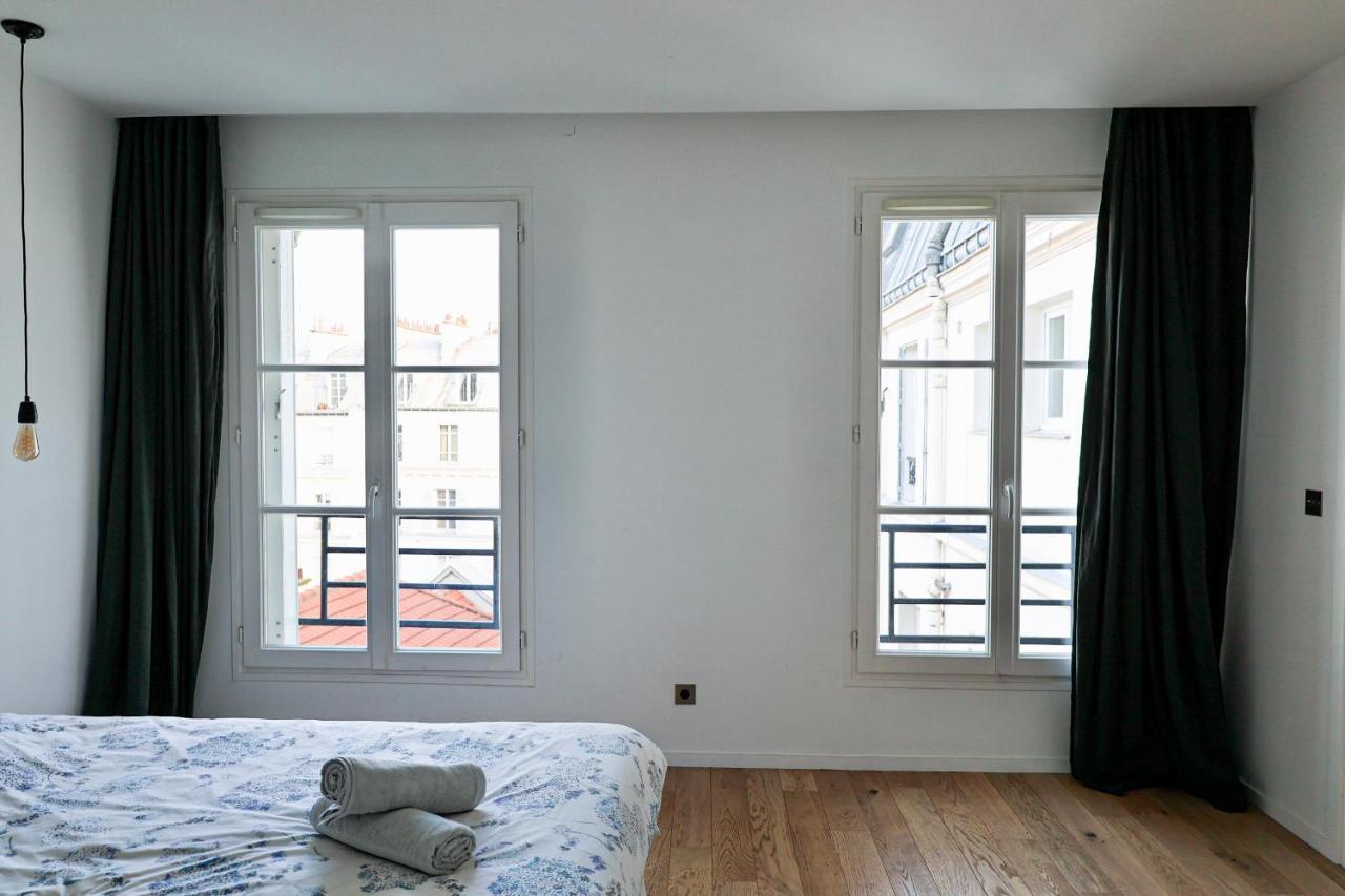 Apartment Sweet Moines *