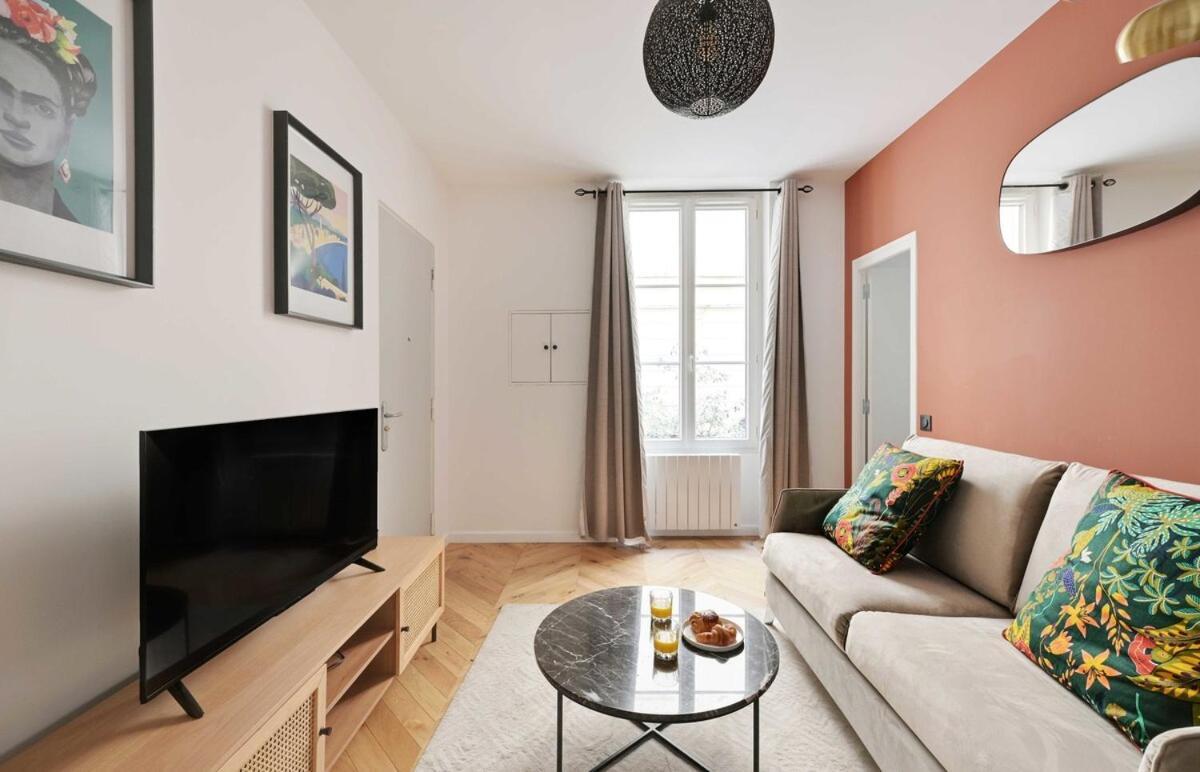 Apartment Cmg La Fayette - Montmartre Paris