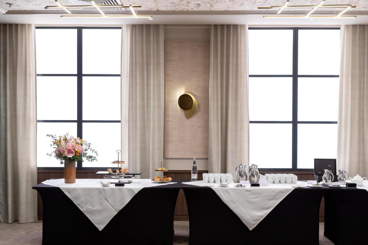 Intercontinental Champs Elysees Etoile By Ihg Hotel
