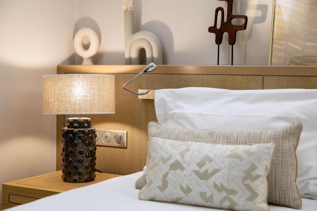 Camille Tapestry Collection By Hilton 4*