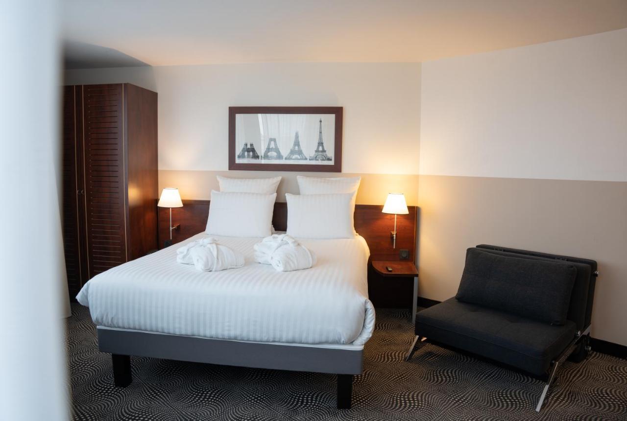Hotel Mercure Gare Montparnasse Tgv 4*