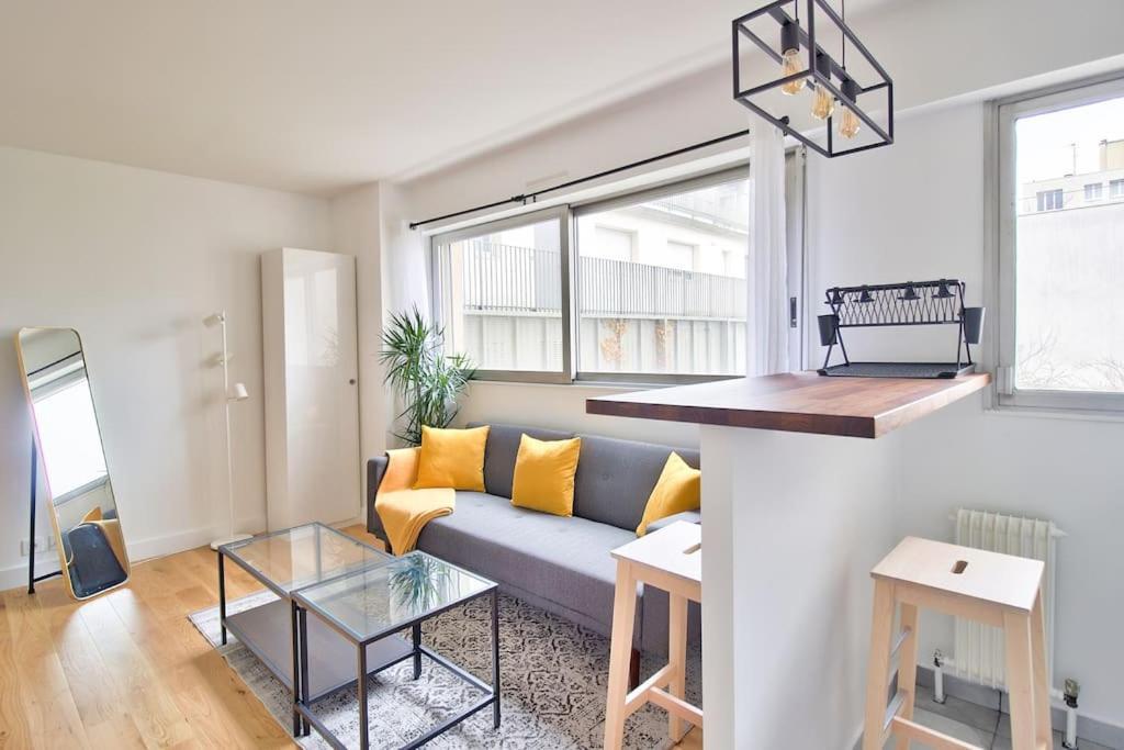 Appartement Modern 1br Flat Near Sacre-coeur And Gare Du Nord Paris
