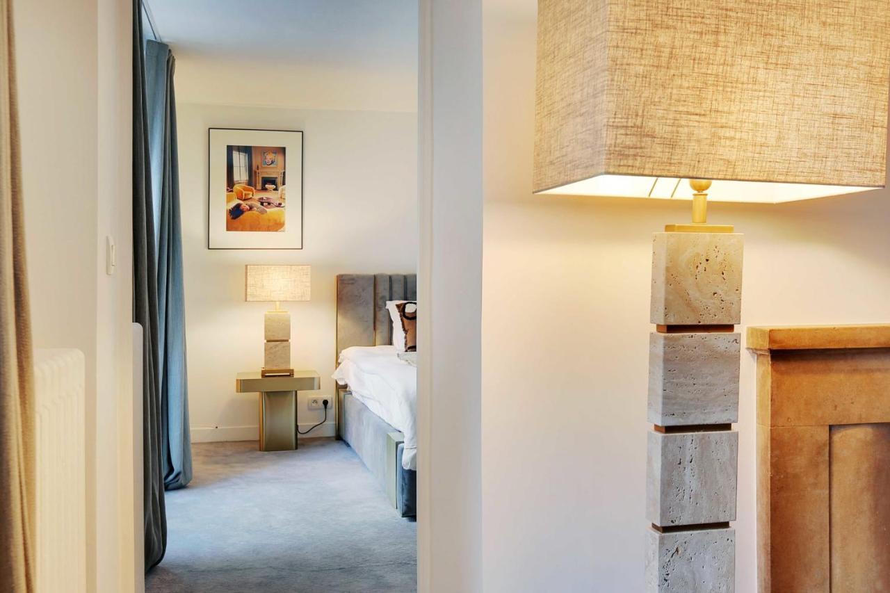 Apartamento Elegant - 2bd-6p - Avenue Montaigne Paris