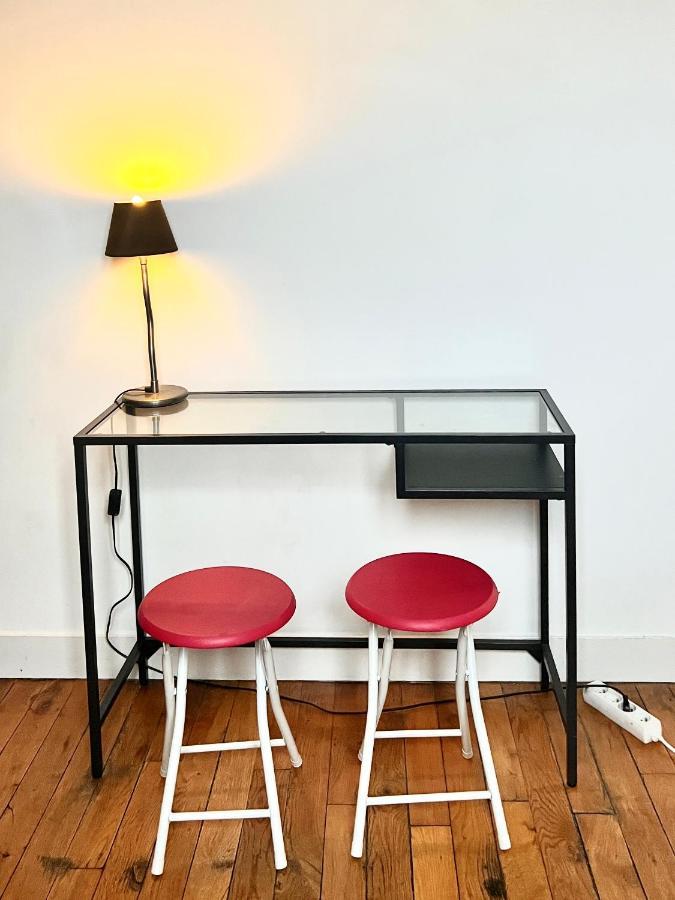 New Eiffel Tower View Studio / Etoile Appartement *