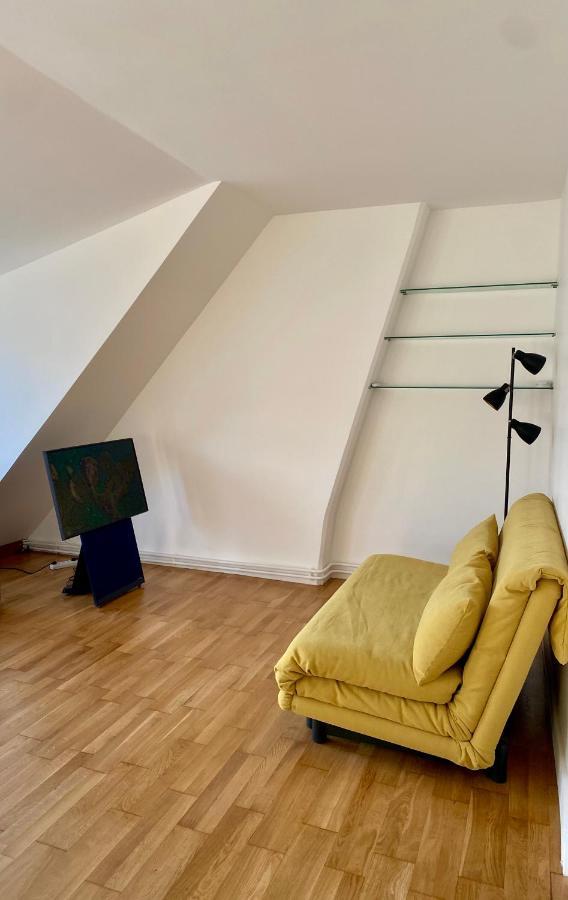 Apartamento Upscale 80m2 2 Bedroom Near Champs Elysees Paris