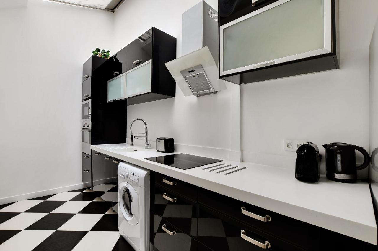 Modern - 2br-6p - Arts Et Metiers