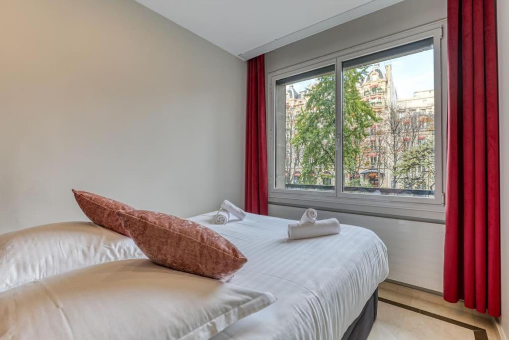 Apartamento Montaigne Executive Paris