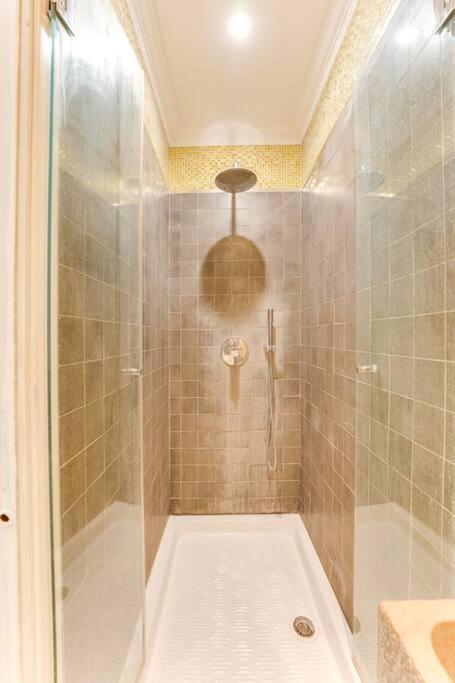 Montorgueil - Hyper Centre - Chatelet 3min Apartment