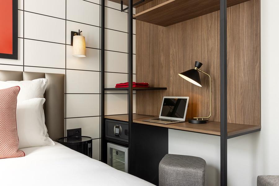 Hotel Moderniste 4*
