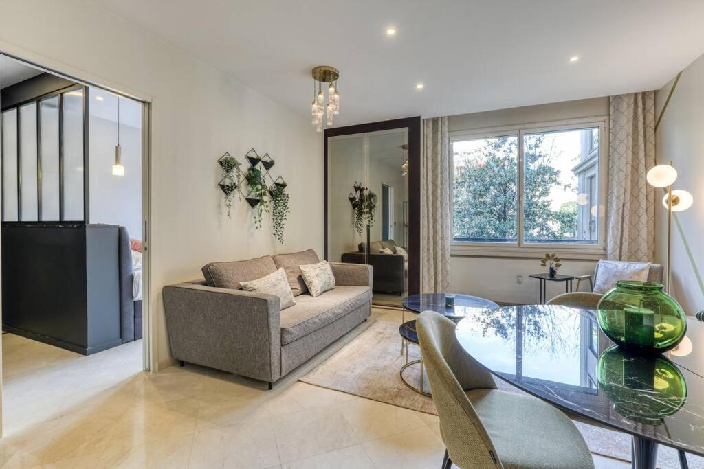 Apartamento Montaigne Executive