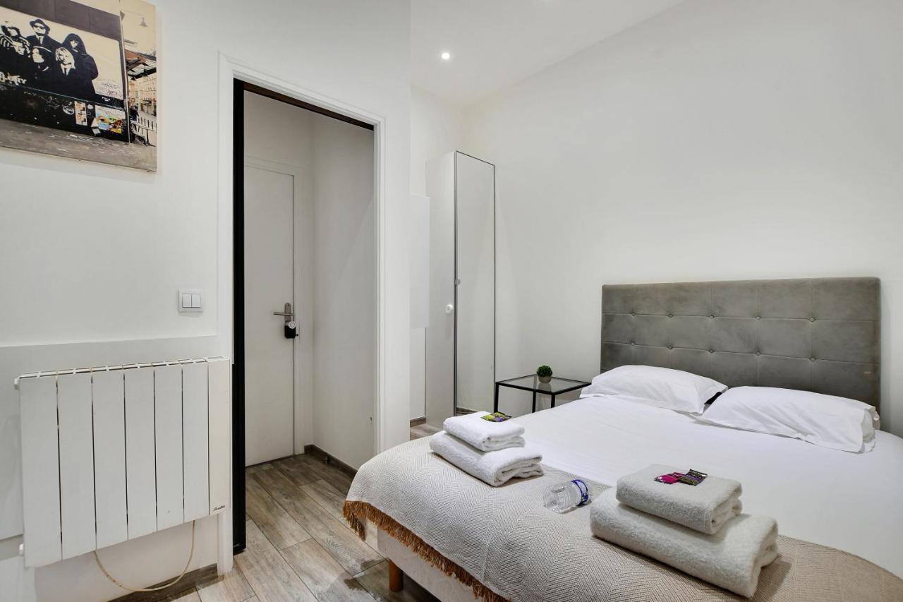 Modern - 2br-6p - Arts Et Metiers *