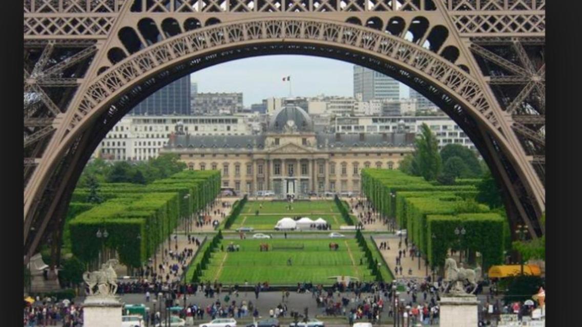 Arc De Triomphe -marie Antoinette Garden Apartment Paris