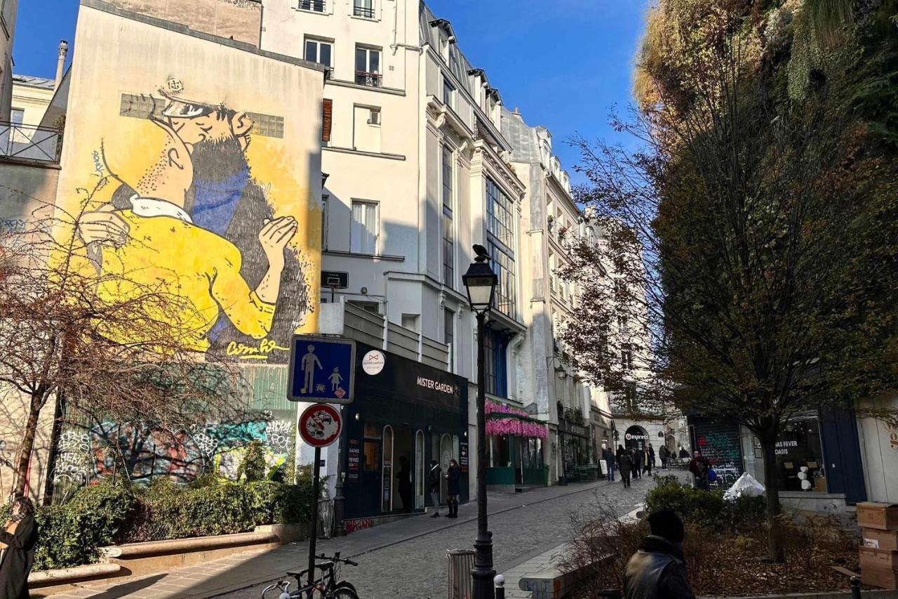 Ideally Located And Atypical In * Paris