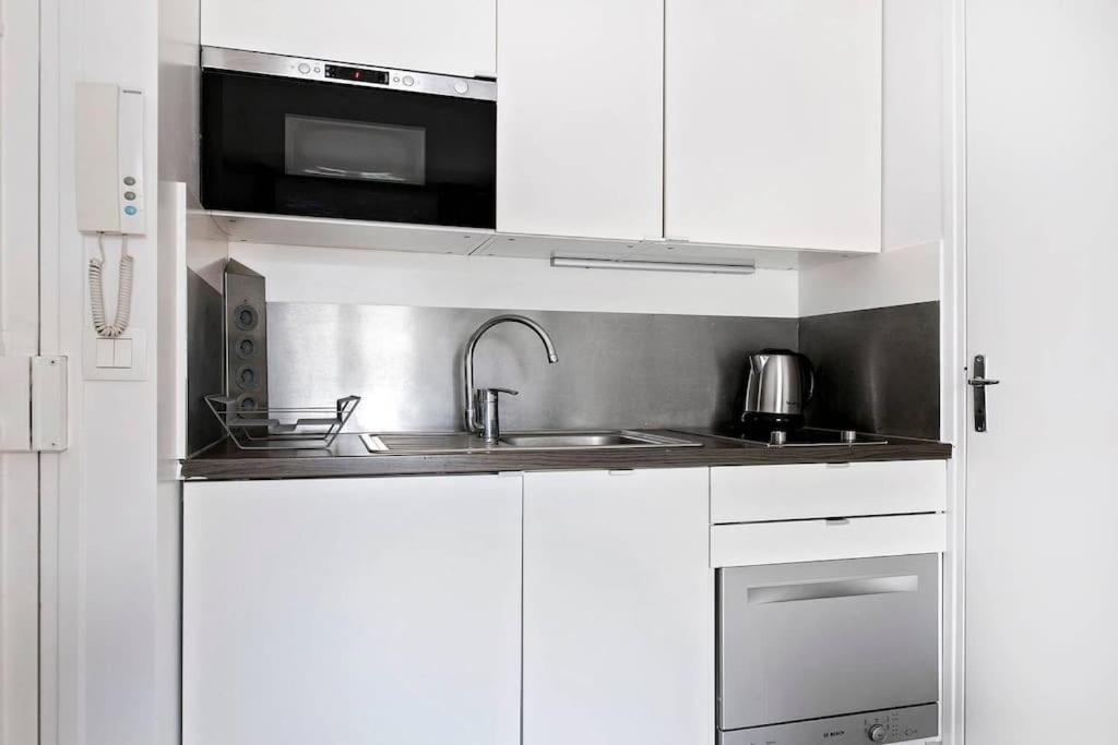 Superbe Avec Balcon Au Coeur De Montorgueil Apartamento
