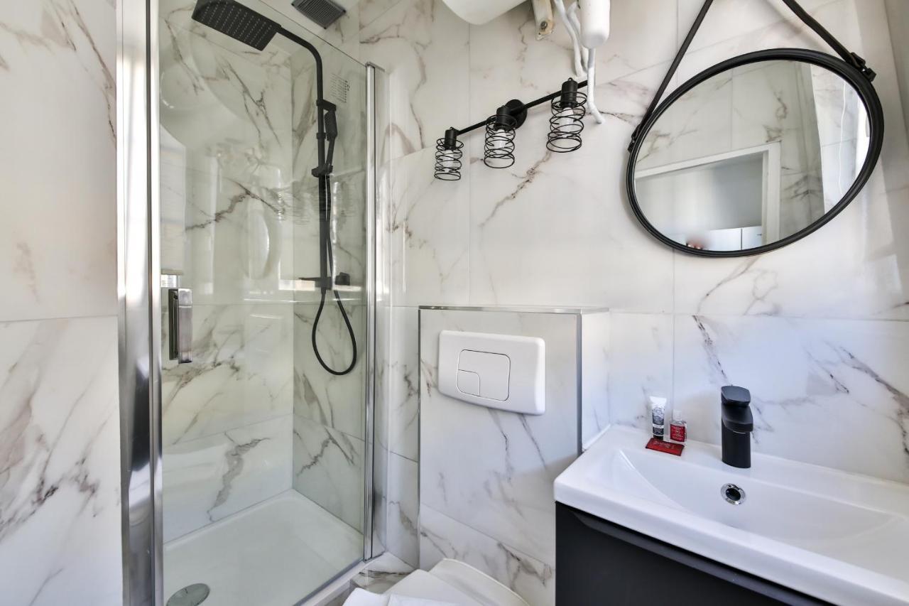 41.studio 2pers#sevres-lecourbe#necker Apartment
